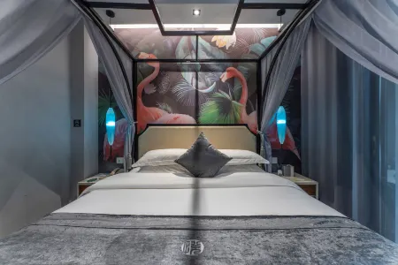 YAAAAA!LETTING~Yue Hotel Отели рядом с достопримечательностью «Hubei University of Police (North Campus)»