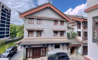 Yunlong Inn Liuyuan Chuxiong