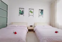 Meeting B & B in Furong Town