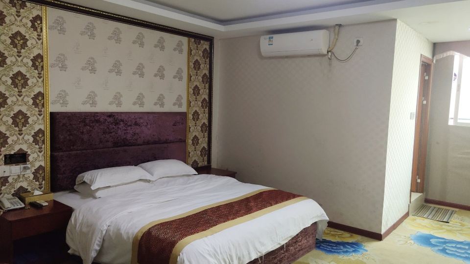 Jiazhou Business Hotel