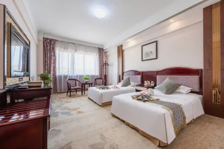 Hongrui Holiday Hotel Отели рядом с достопримечательностью «Yongjing Liujiaxia Konglong Museum»