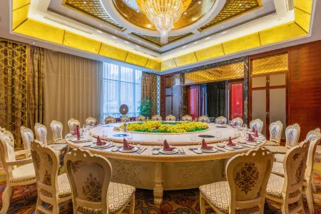 Planet International Hotel (Jingmen Duodao Wanda Branch)