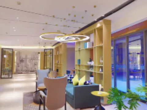 Chengshi Bianjie Hotel (Golmud Salt Lake Plaza) Hotels in Golmud