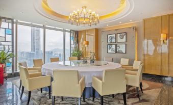 Wongtee V Hotel - Housity