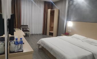 XIANGJIANG HOTEL