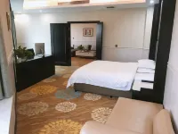 huarong xinshiji hotel