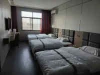 Yujun Hotel