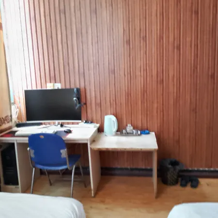 Mengsiyuan Electric Sports Hotel