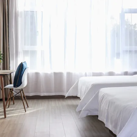 HanTing Hotel (Xinjiang Jiangzhou Avenue)