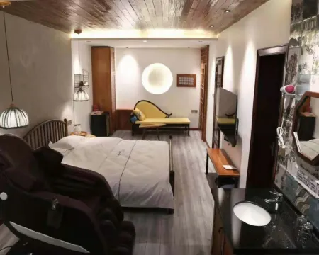 Yitang Yizhai Hot Spring Hotel Hotels in Fengcheng