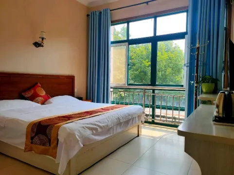 Chaohu Xiangyu Business Hotel