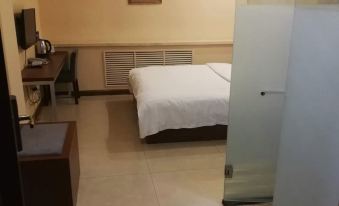 Xinyi Hotel