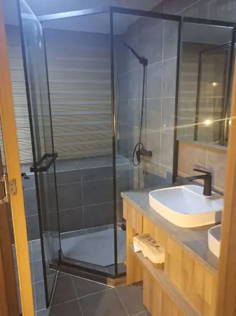 Qingse Shiguang · Manka Homestay (Nanjing South Railway Station Mingfa Plaza Subway Station)