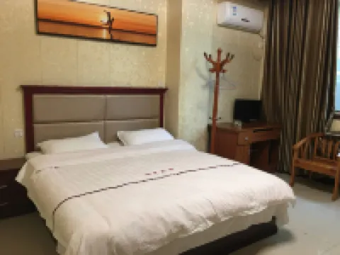 Miluo Sunshine Hotel
