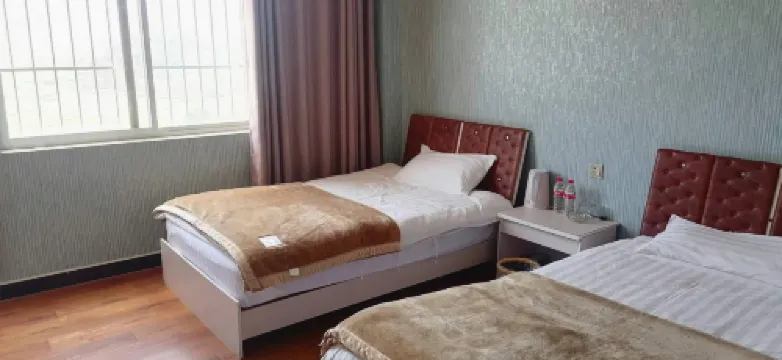 Shiping Hongyuan Hotel (Niujie Town Store)