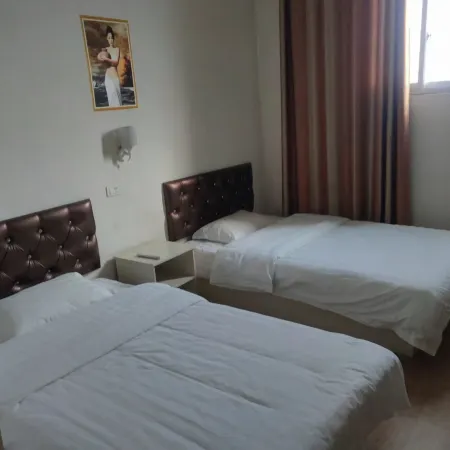An'an Hotel (Rendian Road Crossing, Yadian Town)