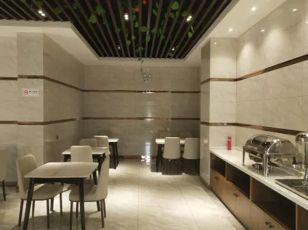 Guangde Hangting Business Hotel Отели рядом с достопримечательностью «Taiji Wuse Valley»