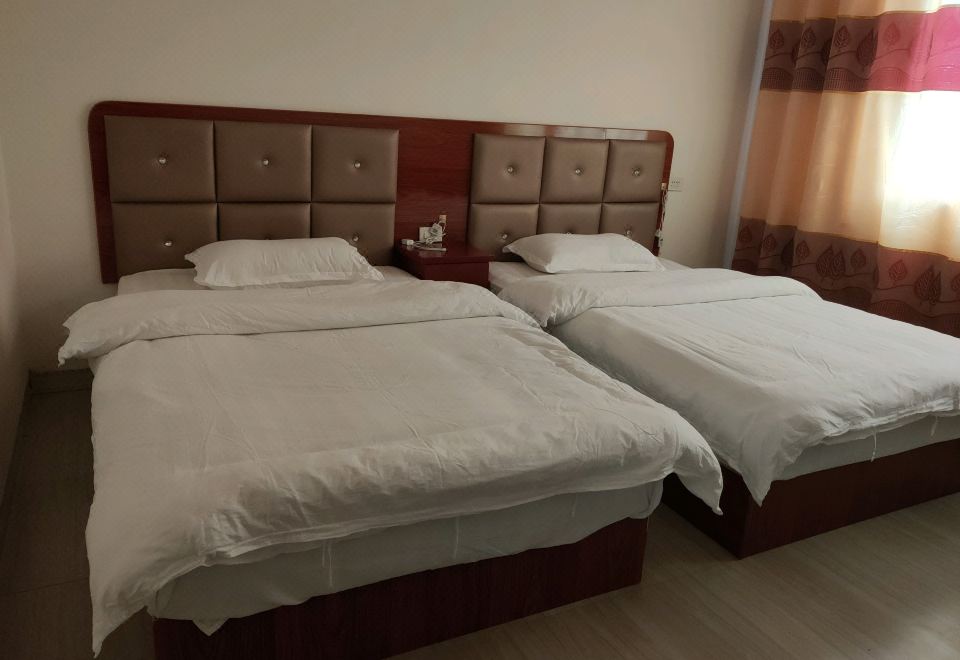 Yuelou Inn, Jiangyuelou 배너