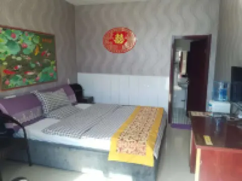 Longcheng Hotel Hotels in Shilou