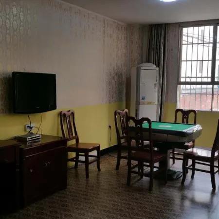 Jishui Chengdong Hotel