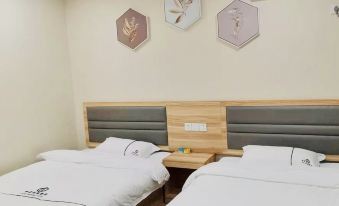Wright E-sports Hotel
