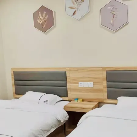 Wright E-sports Hotel