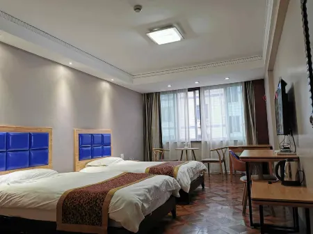 Yuhuan New Century Hotel Отели рядом с достопримечательностью «Jishan Township, Taizhou»