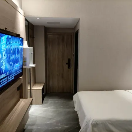 7Days Inn Chain Hotel (Linfen Gulou South Street Normal University)