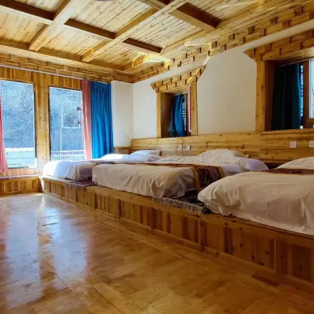 Danba Gadawangjing Homestay