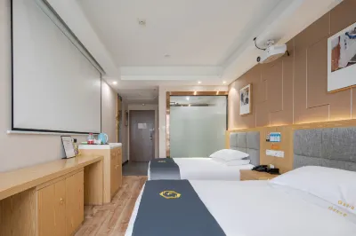 嘉興鑫悅酒店(南湖區八佰伴店) 鄰近體育訓練指導中心遊泳館的酒店