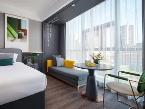Royalss Hotel