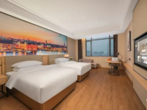 Vienna International Hotel (China Nongpifeng Branch) فنادق في مديرية فنغ