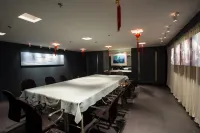Jinjiang Inn (Kunshan Development Zone JinPu Bridge Subway  Station Hotel）