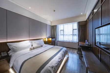 Black Tea Impression Hotel (Taoqi Square) Отели в г. Аньхуа