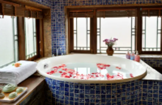 Blossom Hill Inn (Zhimeng) Hotels in Lijiang