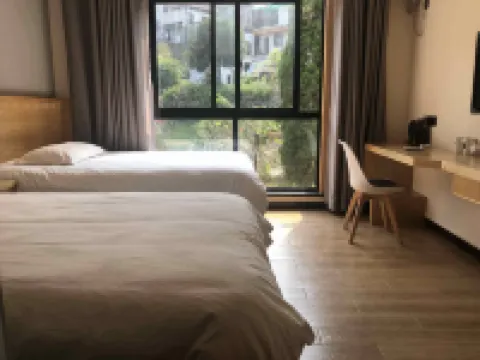 Kongming Hotel