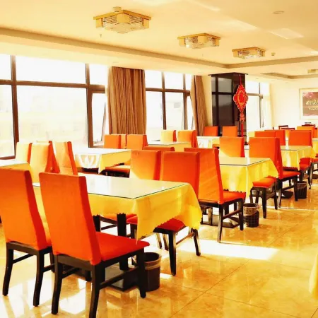 Luochuan Luya Business Hotel