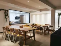 Liquan Liuyuefeng Premium Homestay Hotels in Liquan