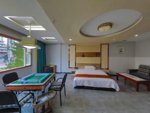 Dazhu Tumai Yindu Hotel