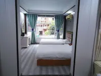 Shennongjia Shiquanshimei Hotel