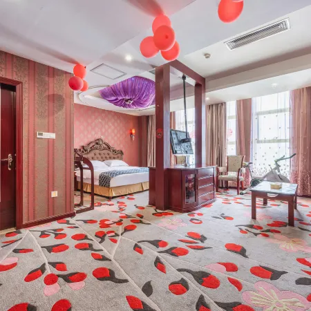 Karamay Jiuyue Longhua Grand Hotel