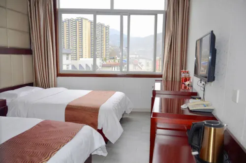 Tianyue Business Hotel Hotels in Langao