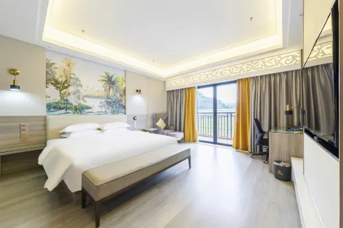 Zhenshan Hotel