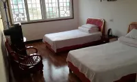 Jingshan Huaxing Hotel