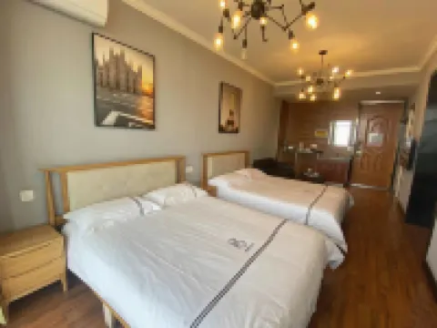 Xiaoyi Binguo E-sports Theme Apartment