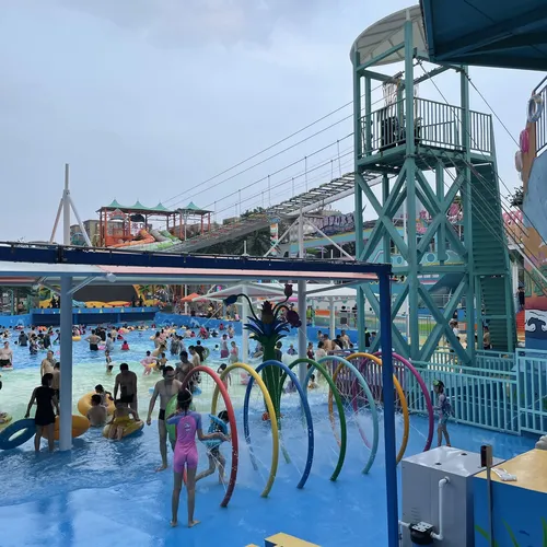 Tuanjie Lake Fantasy Water Park
