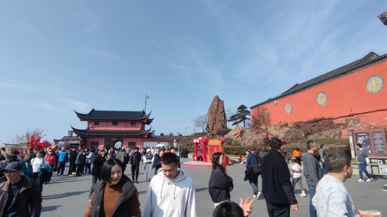 ⛰️茅山是中國道教聖地之一，歷史遺存豐富，文物古迹眾多。茅山