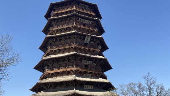 很棒的建築，文化瑰寶，很感謝老祖宗給我們山西人留下的寶藏。這