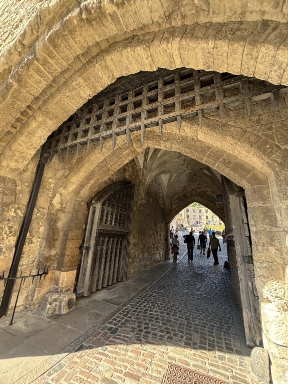 Tower of London Tickets [2026] - Promos, Prices, Reviews & Opening