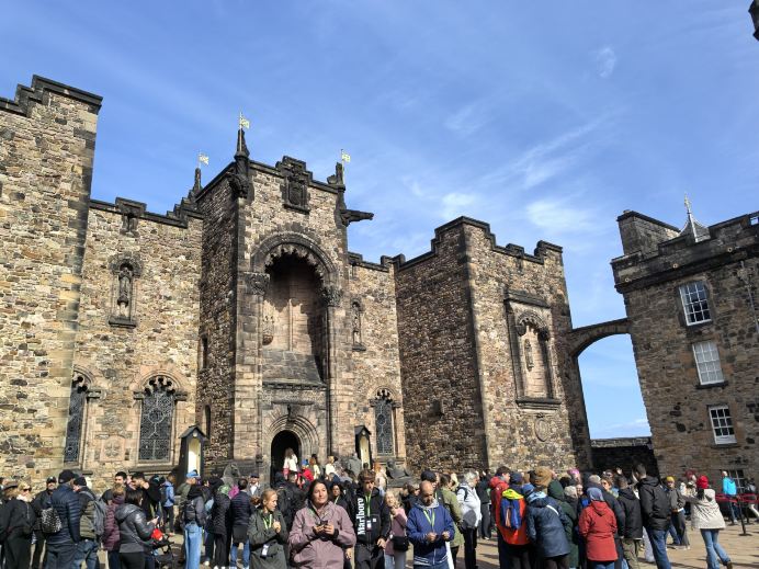Edinburgh Castle Tickets [2026] - Promos, Prices, Reviews